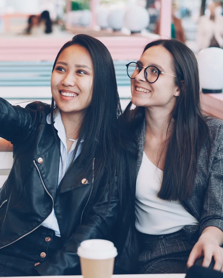 Mydrop scheduling TikTok videos and photo carousels with native options from one calendar